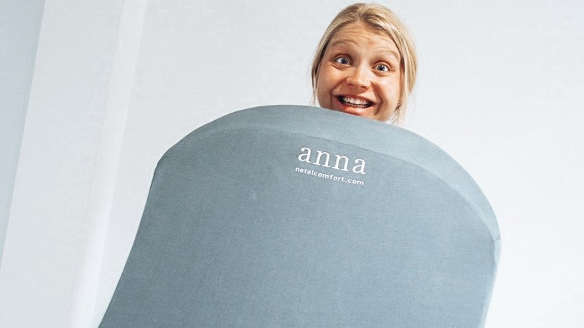 An honest review of the Anna Pregnancy Pillow by Midwife Pip